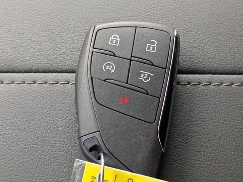 Certified 2026 Chevrolet Tahoe LS image 27