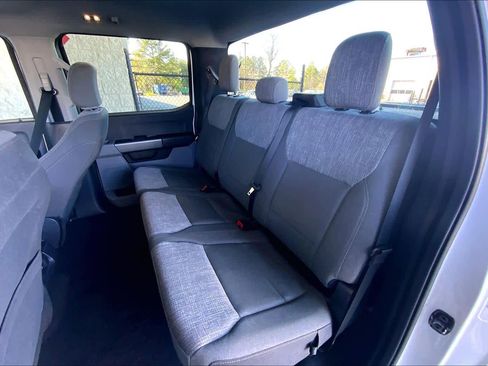 Used 2025 Ford F250 XLT image 19