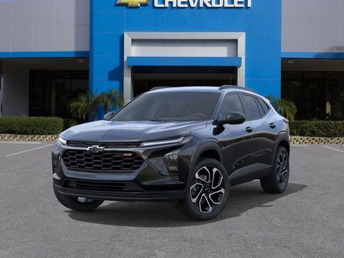 New 2025 Chevrolet Trax RS w/ Driver Confidence Package FWD image 6