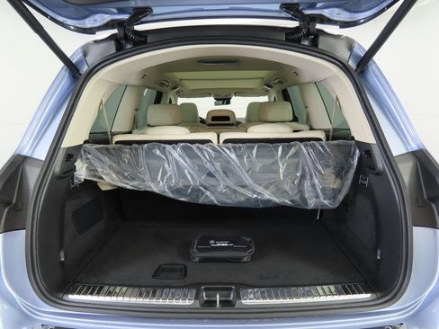 New 2026 Mercedes-Benz GLS 580 4MATIC image 29