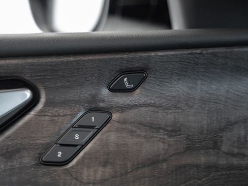 New 2025 Jeep Grand Cherokee Overland w/ Adv Protech Group III image 42