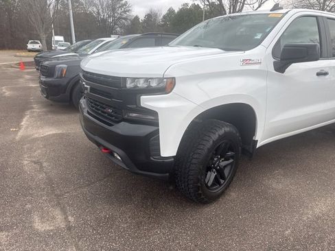 Used 2020 Chevrolet Silverado 1500 LT Trail Boss image 6