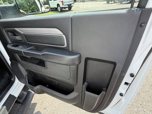 Used 2022 RAM 3500 Tradesman AWD/4WD image 40