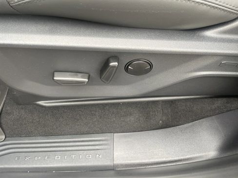 New 2026 Ford Expedition Max Active image 30