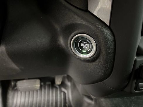 Certified 2024 GMC Sierra 2500 Pro AWD/4WD image 16