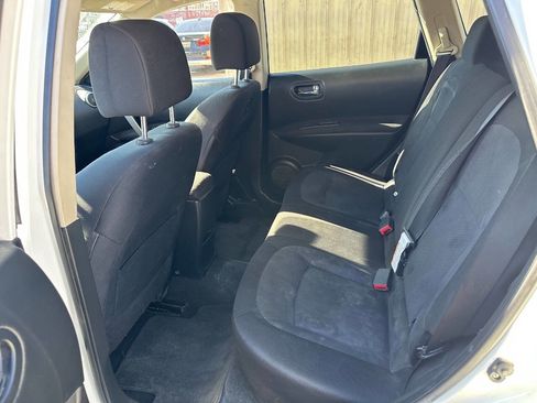 Used 2015 Nissan Rogue S w/ Convenience Package image 14