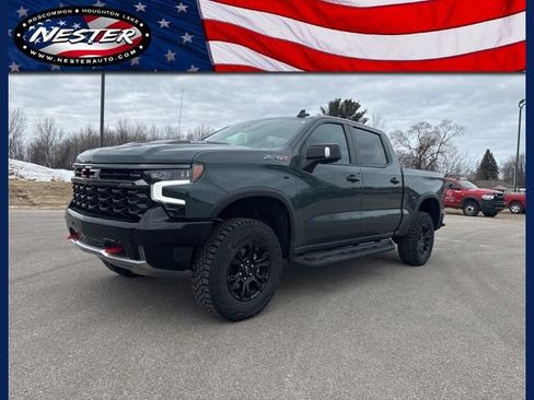 Used 2025 Chevrolet Silverado 1500 ZR2 AWD/4WD image 1