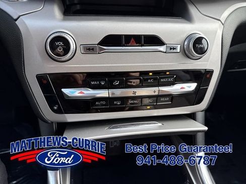 Certified 2022 Ford Explorer XLT w/ Equipment Group 202A RWD image 21