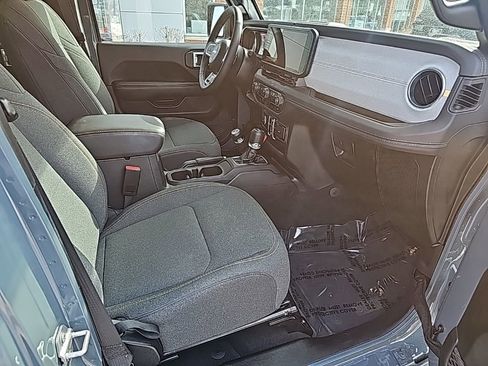 Certified 2025 Jeep Wrangler Unlimited Sahara image 23