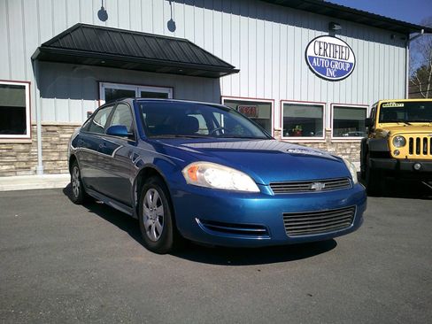 Used 2010 Chevrolet Impala LS FWD image 1
