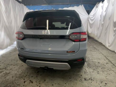 Used 2024 Honda Pilot TrailSport image 8