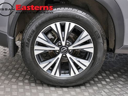 Used 2023 Nissan Rogue SV w/ SV Premium B Package AWD/4WD image 26