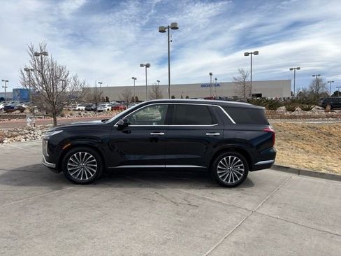 Used 2024 Hyundai Palisade Calligraphy AWD/4WD image 4