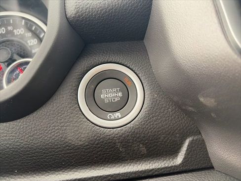 New 2026 RAM 1500 Big Horn AWD/4WD image 22