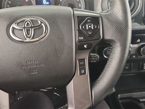 Used 2023 Toyota Tacoma TRD Off-Road image 20