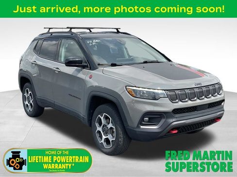 Used 2022 Jeep Compass Trailhawk w/ Trailhawk Elite Group AWD/4WD image 1