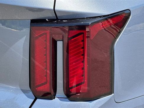 New 2025 Kia Sorento S image 35