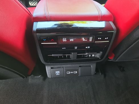 Used 2022 Acura MDX A-Spec AWD/4WD image 25