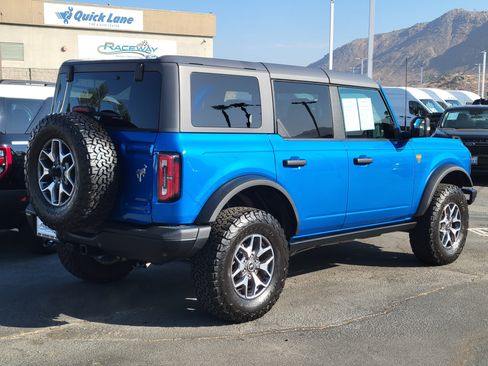 Certified 2024 Ford Bronco Badlands AWD/4WD image 2