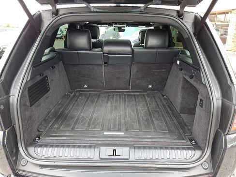 Used 2020 Land Rover Range Rover Sport HST image 14