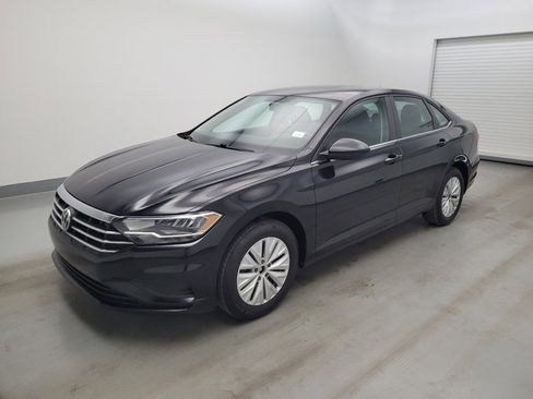 Used 2019 Volkswagen Jetta S w/ Driver Assistance Package FWD image 2