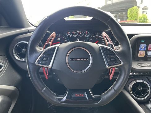 Used 2016 Chevrolet Camaro SS RWD image 26