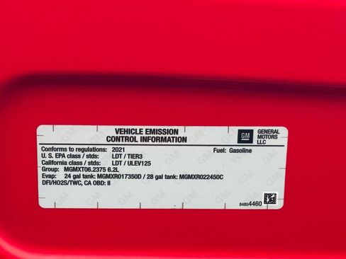 Used 2021 GMC Sierra 1500 AT4 w/ AT4 Premium Package image 12