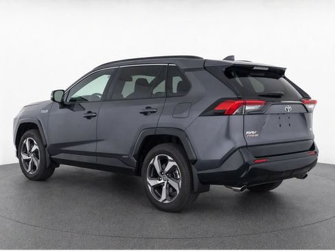 Used 2024 Toyota RAV4 SE w/ Weather & Moonroof Package AWD/4WD image 3