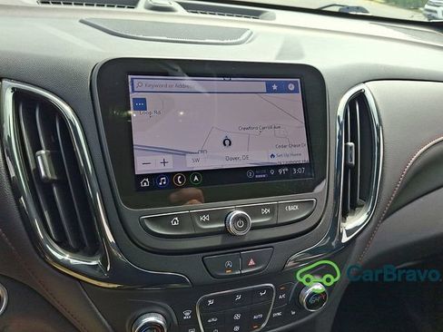 Certified 2022 Chevrolet Equinox RS w/ RS Leather Package FWD image 17