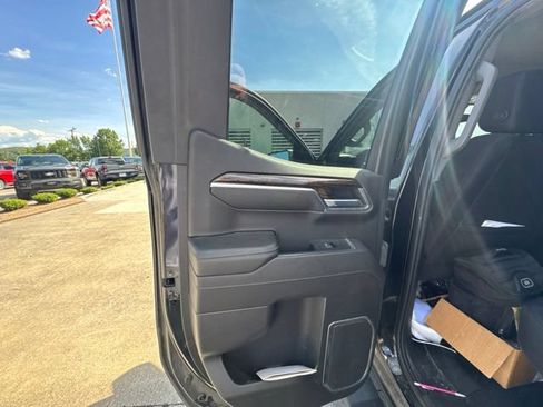 Used 2022 GMC Sierra 1500 Elevation w/ Preferred Package AWD/4WD image 40