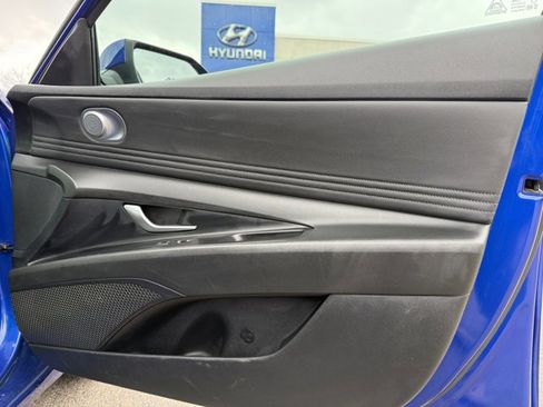 Certified 2023 Hyundai Elantra SEL w/ Convenience Package FWD image 30