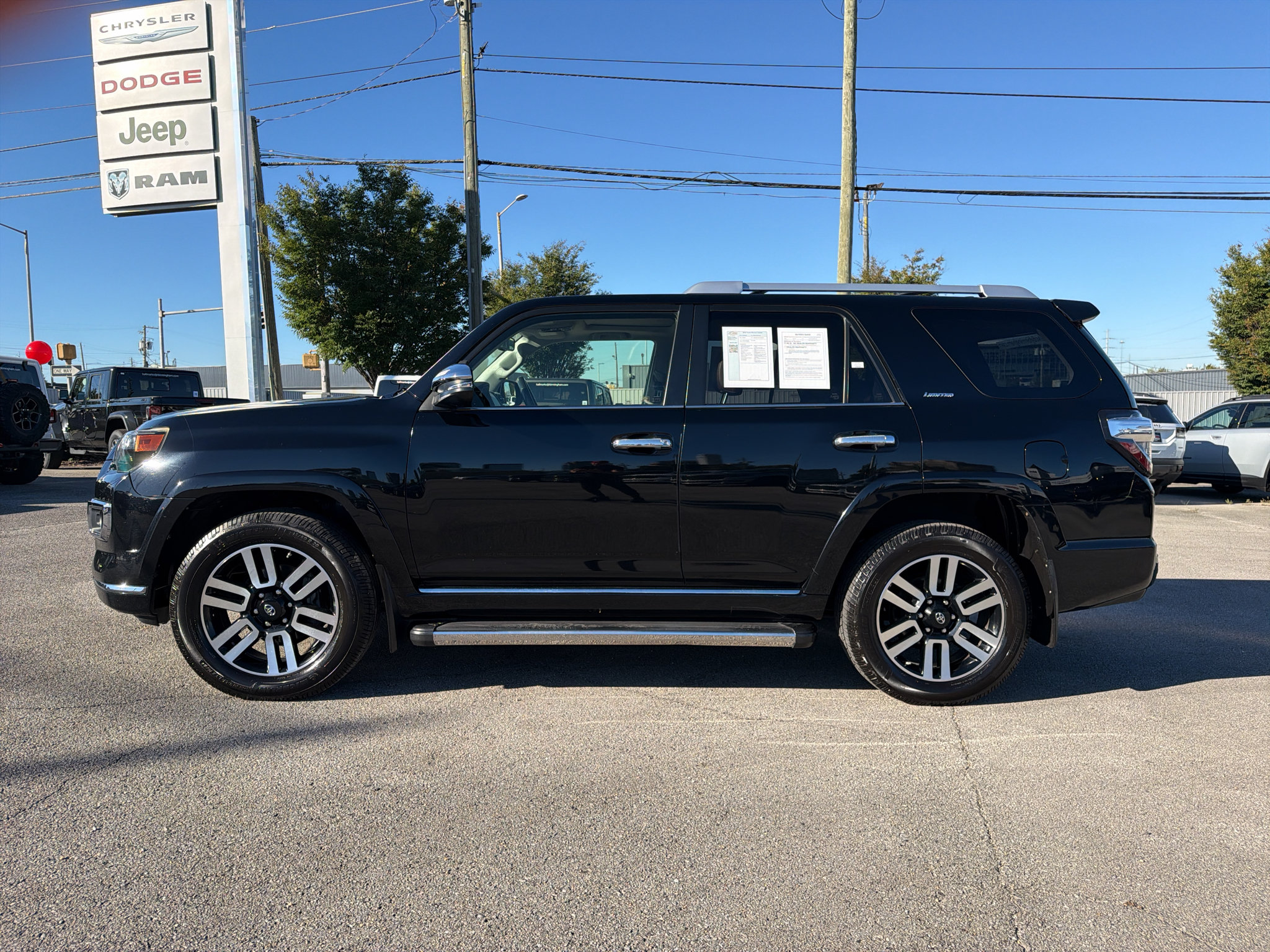 Used 2018 Toyota 4Runner Limited AWD/4WD image 10
