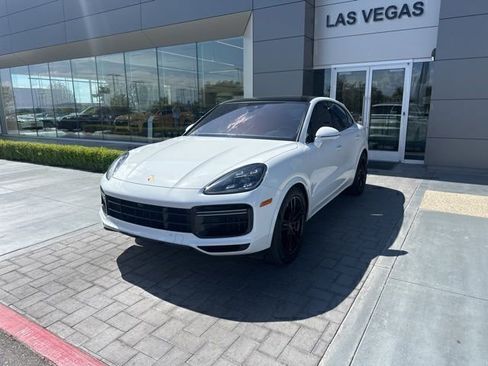 Used 2020 Porsche Cayenne Turbo AWD/4WD image 1