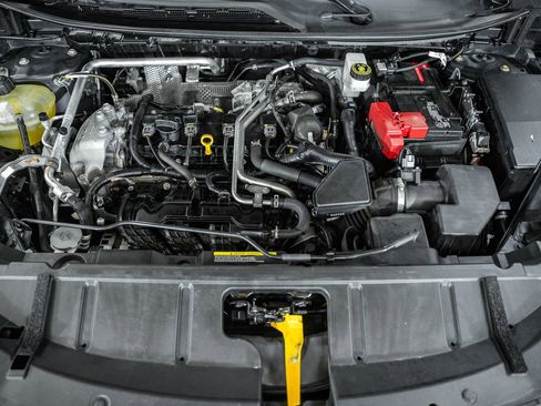 Used 2021 Nissan Rogue SV w/ Premium Package image 23