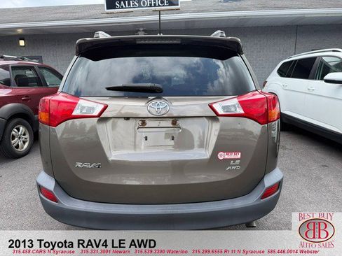 Used 2013 Toyota RAV4 LE AWD/4WD image 4
