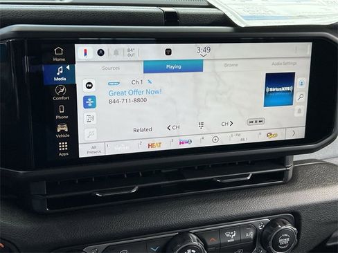 New 2025 Jeep Gladiator Sport image 22