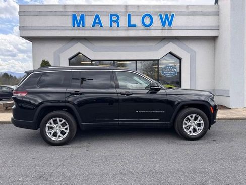 Used 2023 Jeep Grand Cherokee L Limited image 3