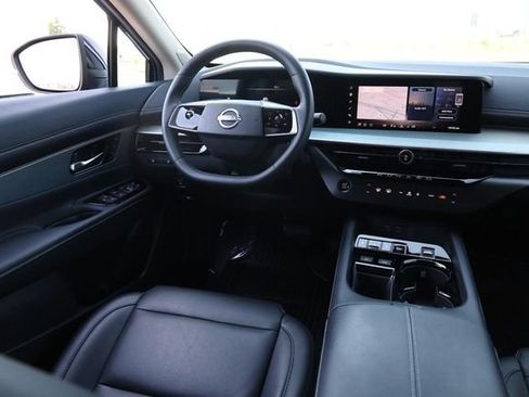 Certified 2025 Nissan Murano SL AWD/4WD image 24