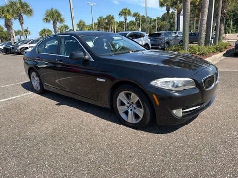 Used 2011 BMW 528i Sedan RWD image 8