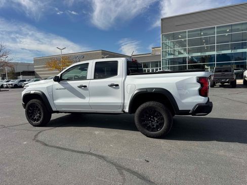 Used 2025 Chevrolet Colorado Trail Boss image 3