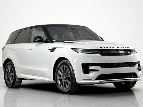 Used 2023 Land Rover Range Rover Sport SE Dynamic image 7