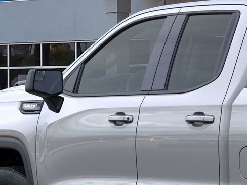 New 2026 GMC Sierra 1500 Elevation image 12