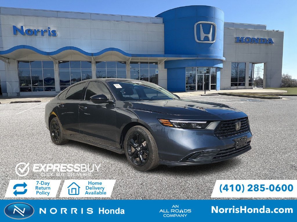 Used 2025 Honda Accord SE image 1