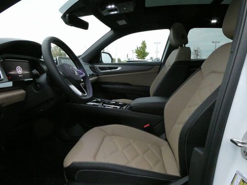 New 2026 Volkswagen Atlas Cross Sport SE AWD/4WD image 29