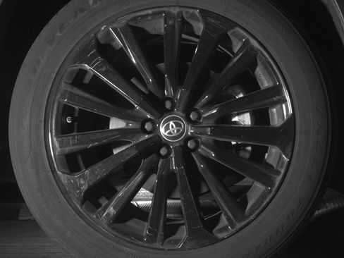 Used 2025 Toyota Highlander XSE AWD/4WD image 13