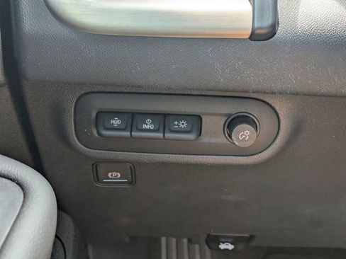 Used 2024 GMC Terrain Denali w/ Denali Premium Package image 26