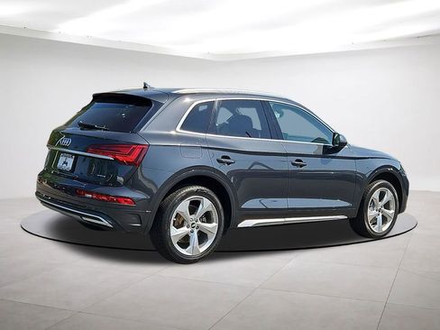Used 2021 Audi Q5 2.0T Premium Plus w/ Premium Plus Package AWD/4WD image 7