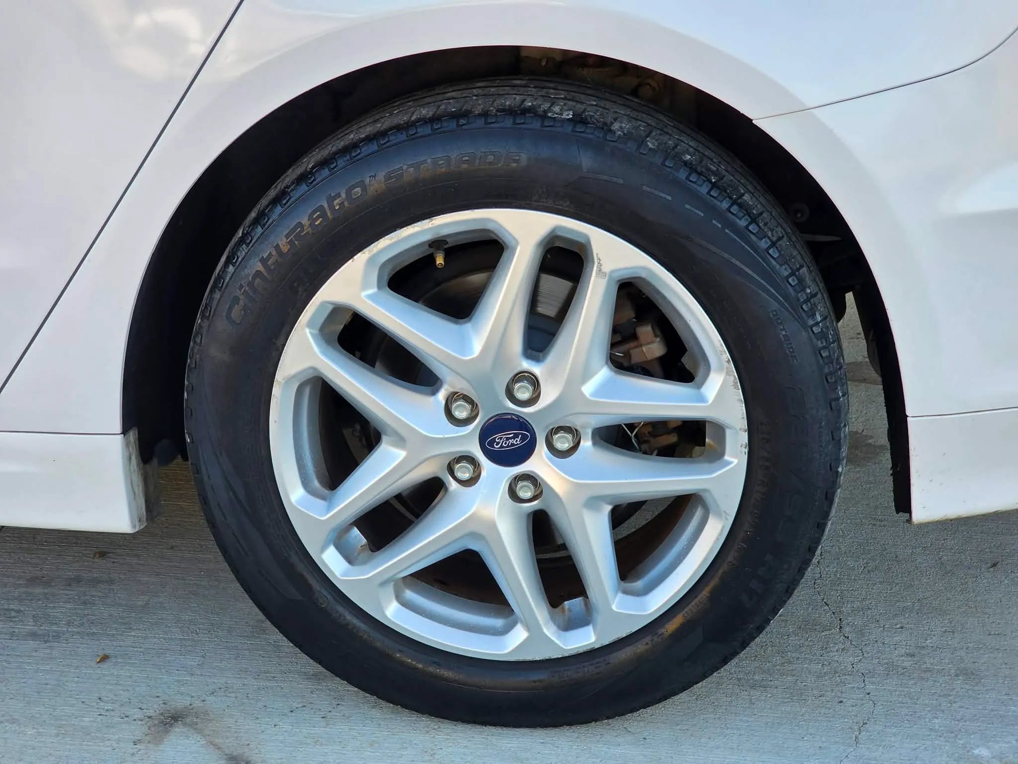 Used 2013 Ford Fusion SE FWD image 28