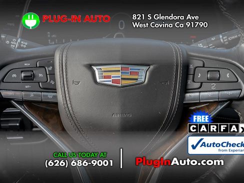 Used 2024 Cadillac Escalade ESV Sport Platinum w/ Heavy-Duty Trailer Package image 25