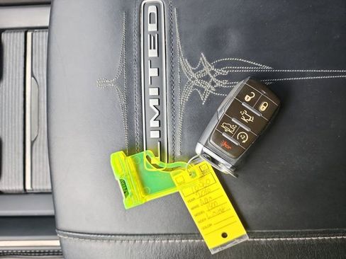 Used 2020 RAM 1500 Limited image 31